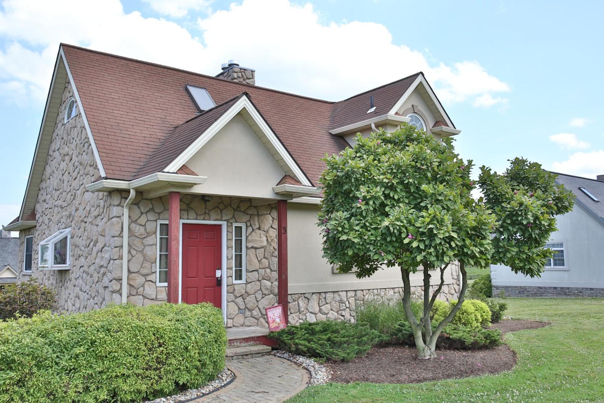 Premier Cottages By Amish Country Lodging Berlin Esterno foto